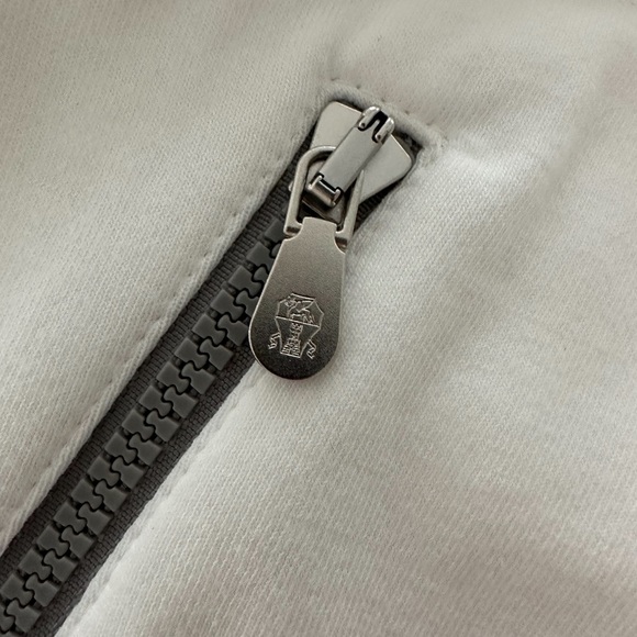 Brunello Cucinelli brand new men’s shorts,made in Italy size L - Picture 5 of 16